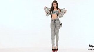 Грейси Тейлор стриптиз идет - порно видео