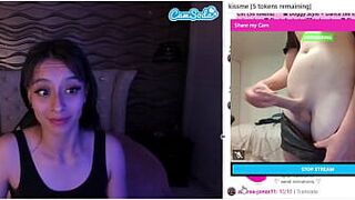 Кам-модель в шоке от огромного конского члена с большим черным членом - порно видео