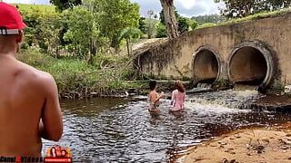 ДВЕ САДАФСКИЕ ВЕДЬМЫ В ПОЛНОМ ХЭЛЛОУИНЕ ЗАСТАВЛЯЮТ МЕНЯ КОНЧИТЬ ВНУТРИ МЕХА - порно видео