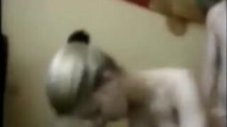 любительская пара занимается сексом дома !! - порно видео