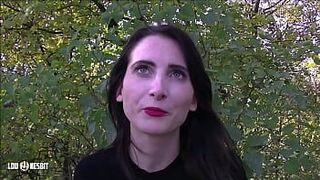 Куколд лижет сперму из моей попки незнакомцу Лу Несбит, Лии Луизе - порно видео